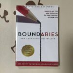 Boundaries-by-Dr-Henry-Cloud-Dr-John-Townsend-Christian-Dating-Relationships-Bestseller-English-Book-Paperback